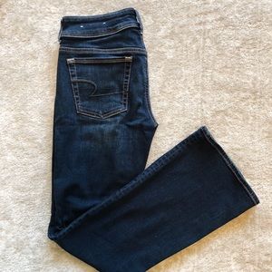NWOT American Eagle flare Jeans